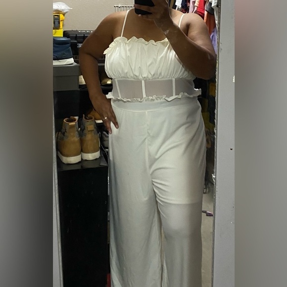 Off white Spaghetti Straps Shear Waist Jumpsuit Romper Plus Size 4X(20-22) - Picture 2 of 15